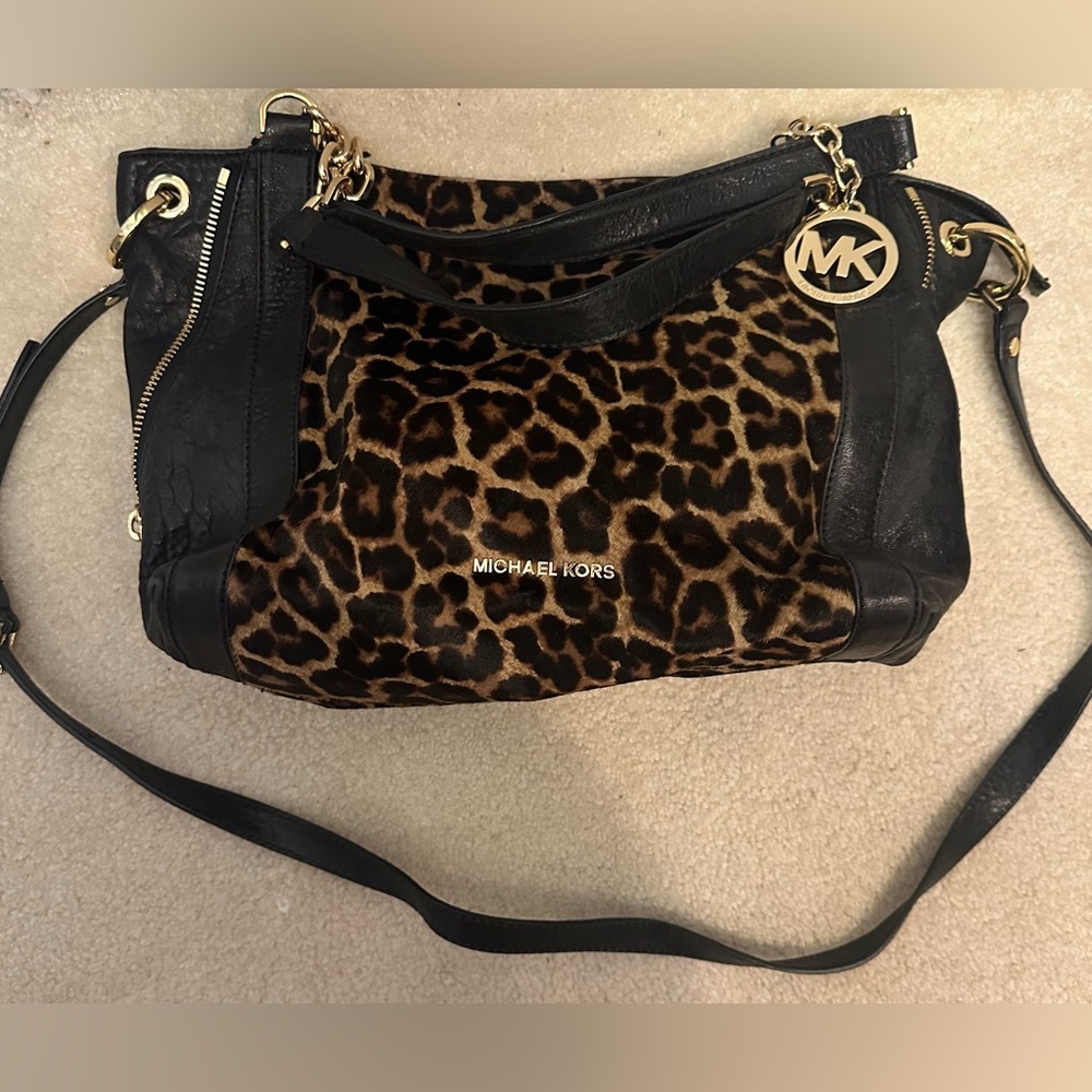 MICHAEL KORS Size Large Black Stanthorpe Satchel Leopard Print Calf Hair w/ Gold - Picture 4 of 7